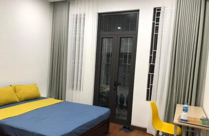 CC Cho thuê nhà gần ngõ 40 phố Cự Lộc, Thanh Xuân, Hà Nội. DT 50mx4 tầng, giá 12,5 triệu/tháng.